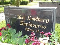  Karl Lundberg, Familjegrav, Björna st. 
Gravsatta är Karl Lundberg 1901-1960 och hustrun Elin Kristina (f Andersson) 1891-1954.