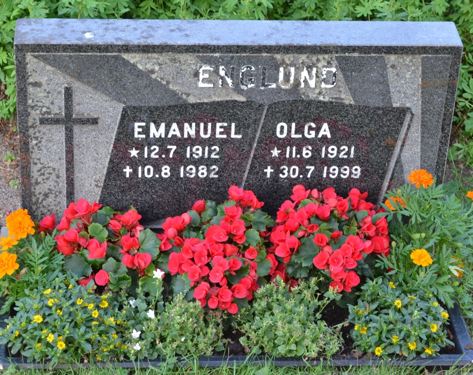 gravstenar_bjorna_bjo_emanuel_englund.jpg