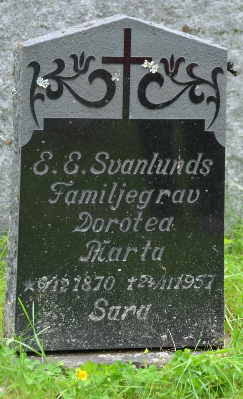 gravstenar_dorotea_dor_e_e_svanlund.jpg