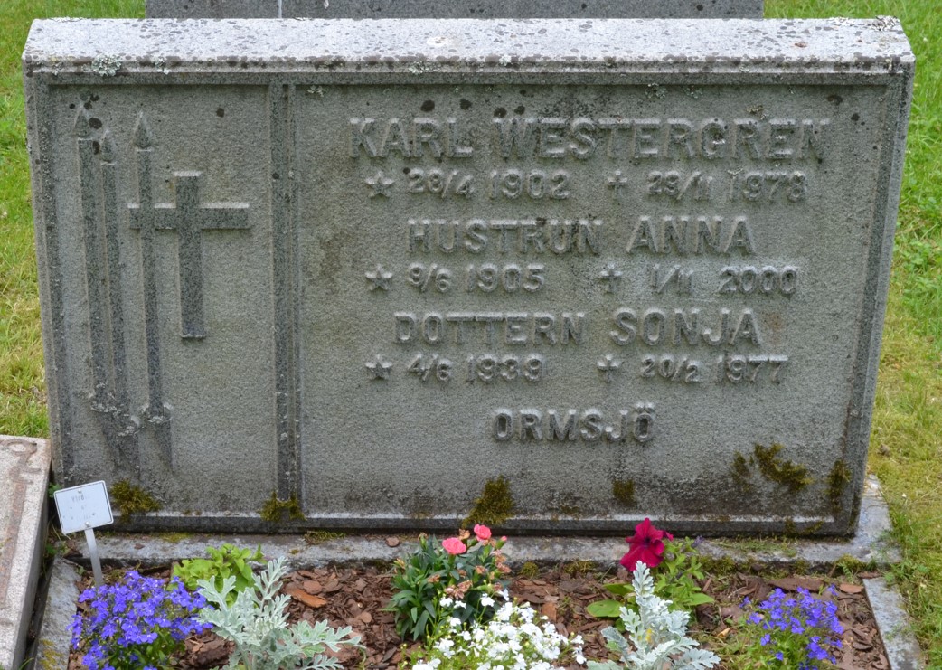 gravstenar_dorotea_dor_karl_vestergren.jpg