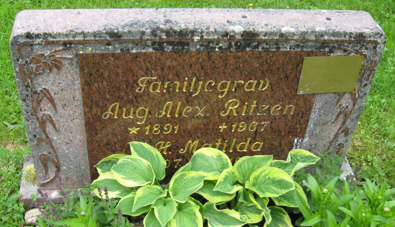 gravstenar_fatmomakke_fat_aug_alex_ritzen.jpg