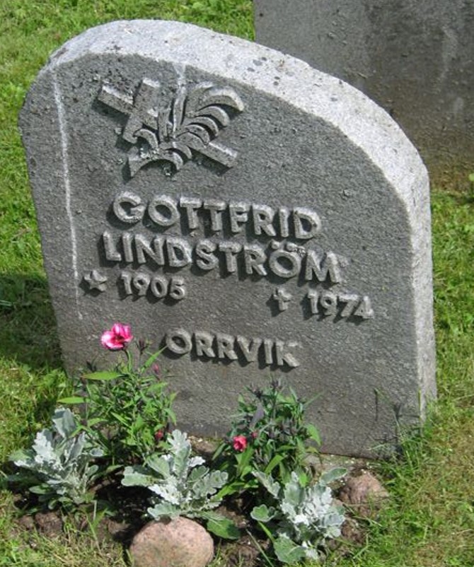 gravstenar_naumltra_nat_gottfrid_lindstroumlm.jpg