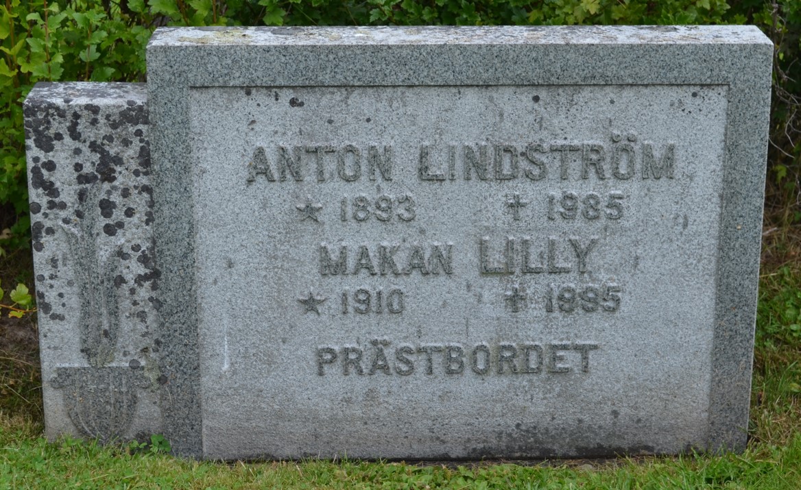 gravstenar_sidensjouml_sid_anton_lindstroumlm.jpg