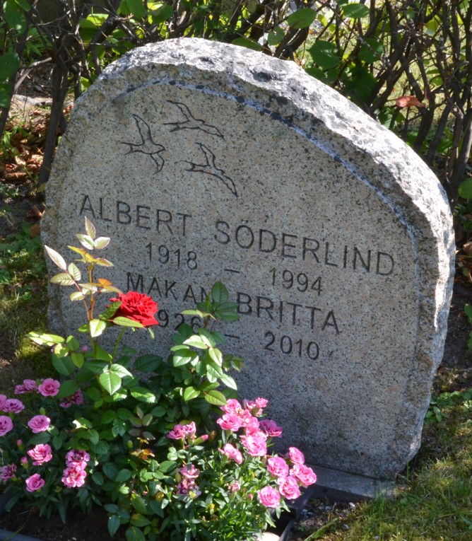 gravstenar_sjaumllevad_sja_albert_soumlderlind.jpg