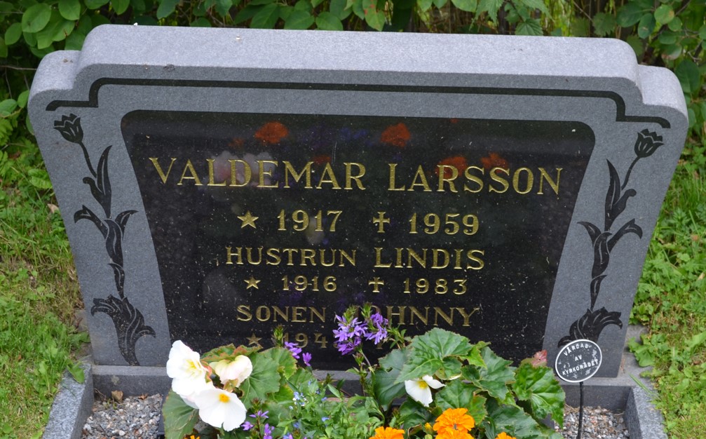 gravstenar_sjaumllevad_sja_valdemar_larsson.jpg