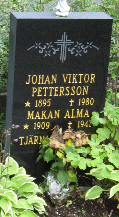 gravstenar_tasjo_tarings_johan_viktor_pettersson.jpg