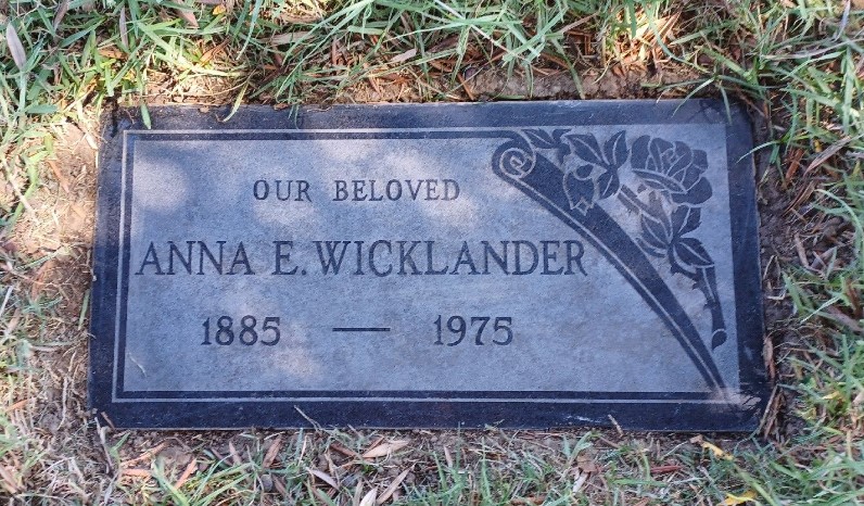 gravstenar_utanfoumlr_sverige_usa_anna_e_wicklander.jpg